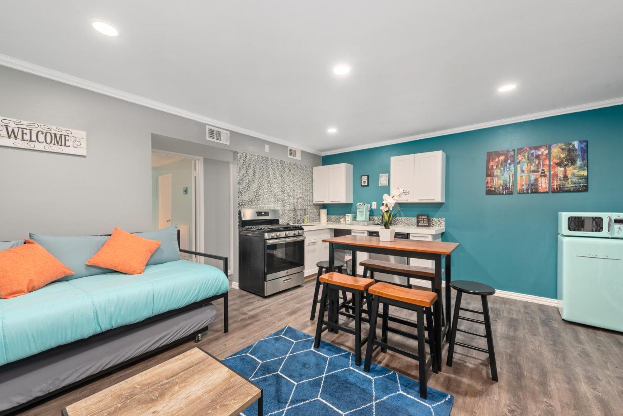 Tiffany Hip Montrose Apt Near Medcenter Uh & Nrg Houston Bagian luar foto
